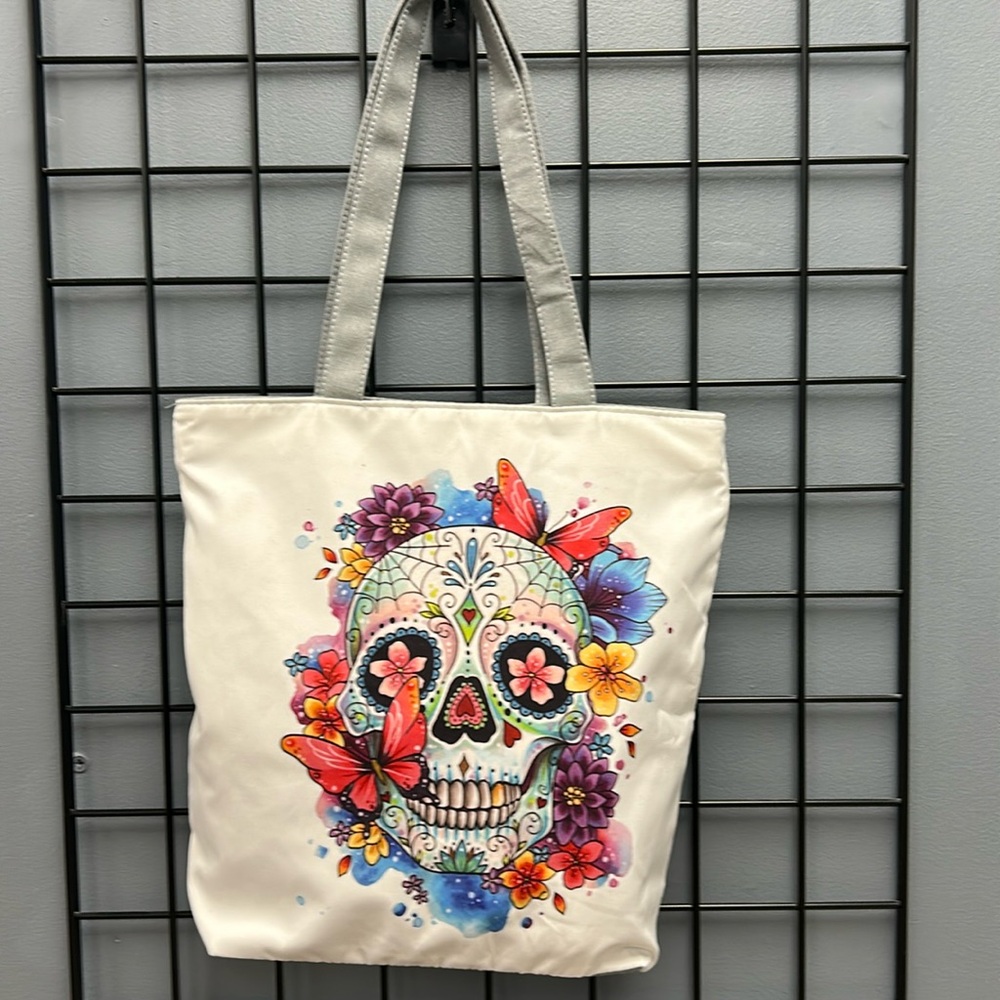 Skull candy tote